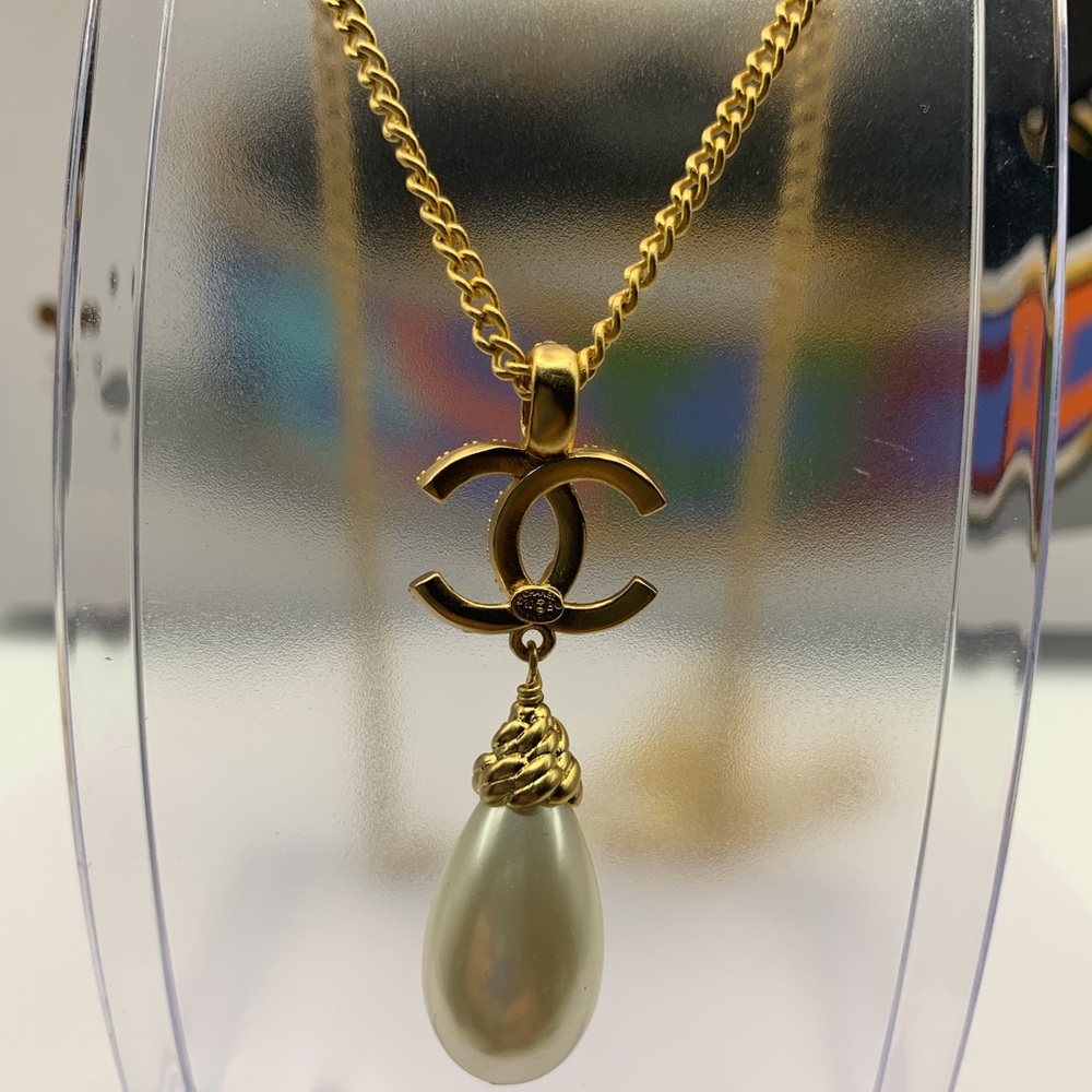 Faux Pearl, CC Chanel Necklace